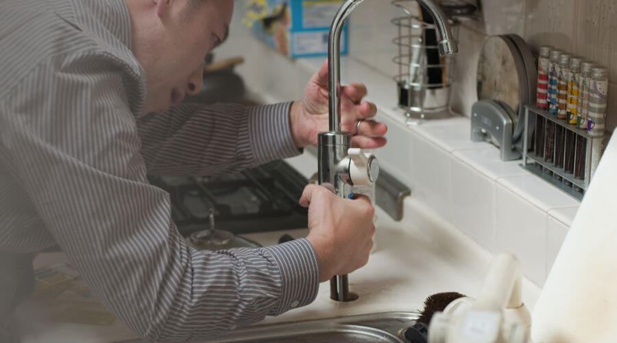 Local tankless water heater installation in Ropesville, TX